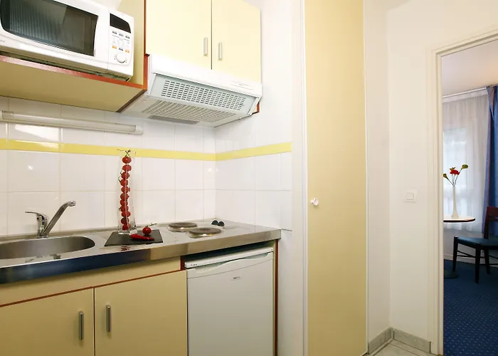 Hôtel 3 étoiles: Appart'City Classic Clermont Ferrand Centre