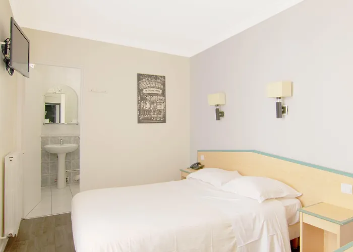 Hôtel de plage: Hotel Briand Devient Hotel Ipl