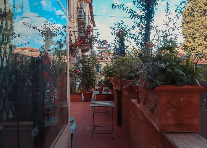 Hotel Azzi