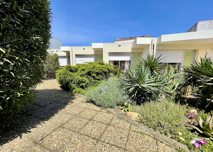 Amerique Hotel Palavas - Piscine - Plage