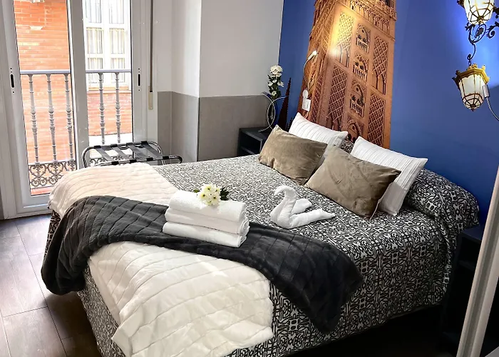  Hostal Paco'S