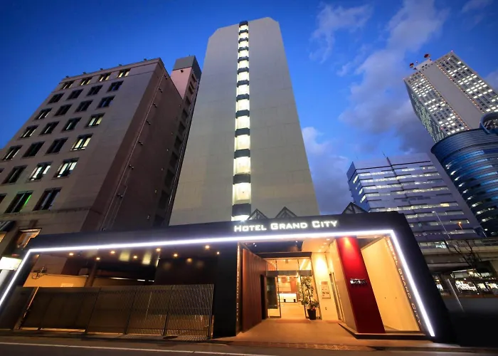 Hôtel 3 étoiles: Hotel Grand City