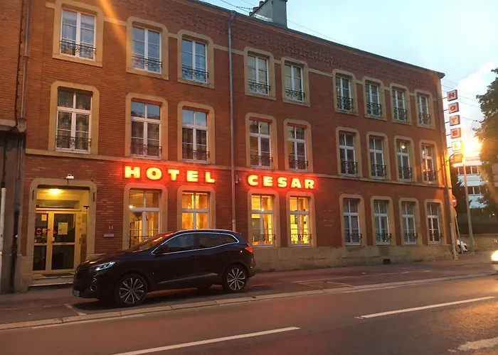 Hotel César Centre-ville Gare Charleville-Mézières