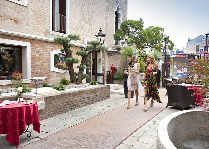 Hôtel pour familles: Pesaro Palace