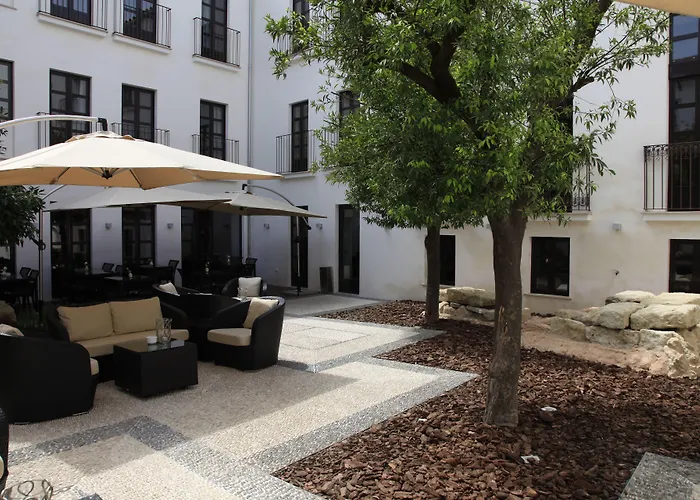 Hôtel pour familles: Eurostars Patios De Cordoba