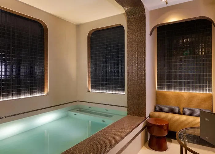  Louvre Piemont&Spa