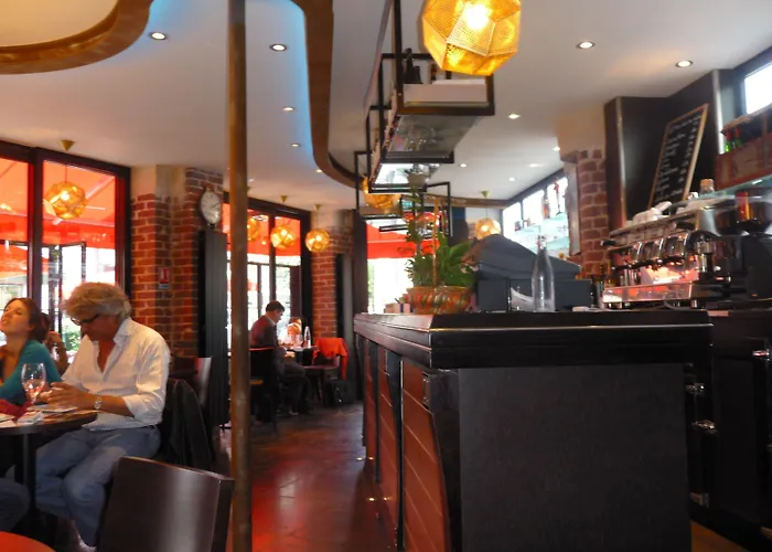 Hôtel bon marché: Café Hôtel de l'Avenir