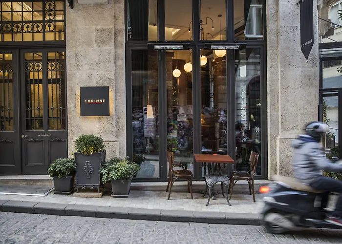 Corinne Art&Boutique Hotel