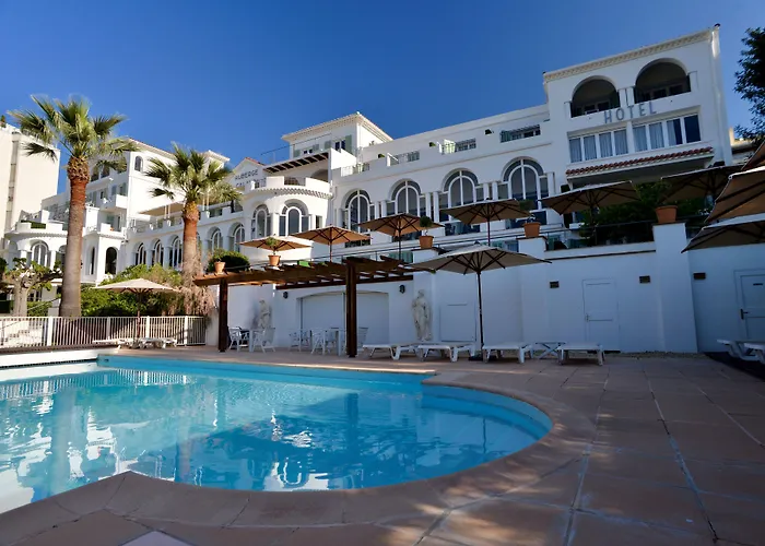 Auberge De La Calanque