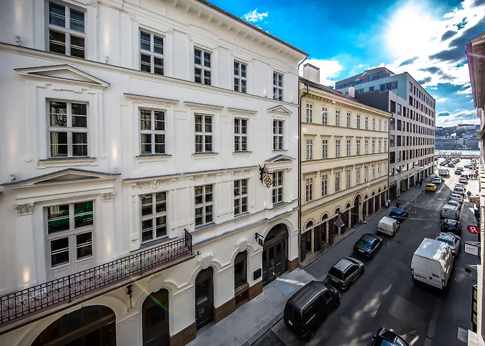 Hôtel Jacuzzi: Prestige Hotel Budapest