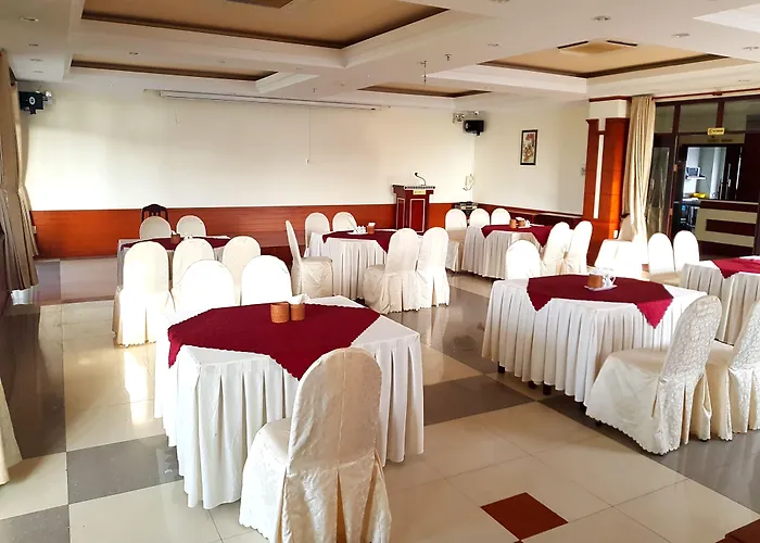 Hau Giang Hotel