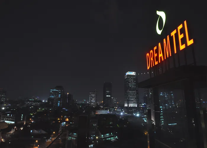 Hôtel pour familles: Dreamtel Jakarta