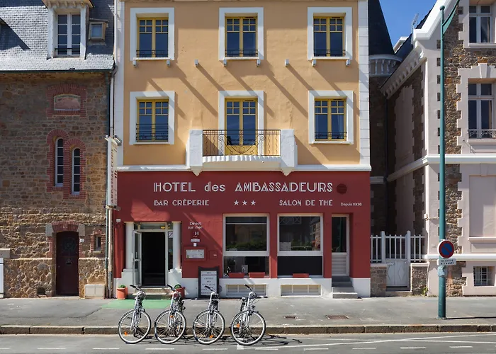 Ambassadeurs Logis Hotel