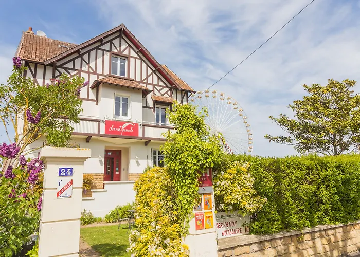 La Villa Les Mots Passants