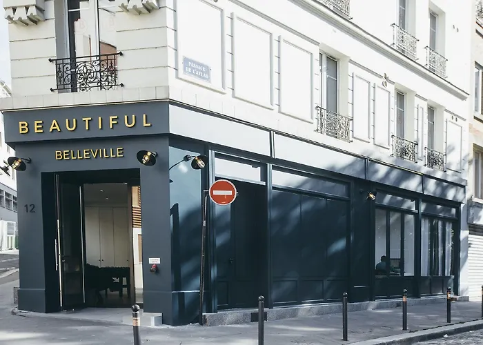 Beautiful Belleville Hotel & Hostel