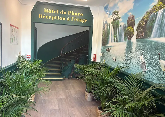 Hotel du Pharo