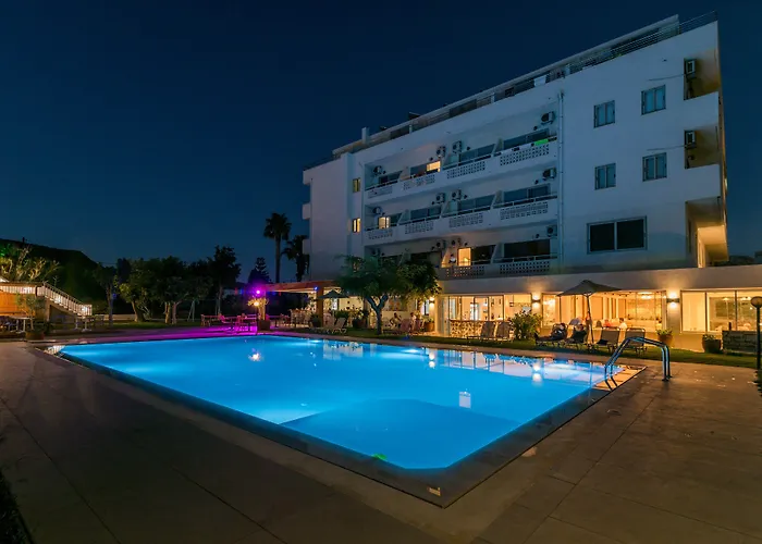 Hôtel Ping Pong: Matala Bay Hotel