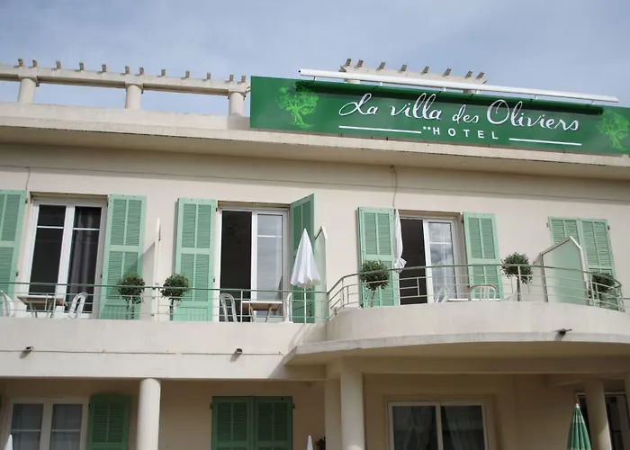 La Villa des Oliviers HOTEL DE CHARME