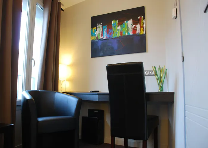 Ruthenium Hotel