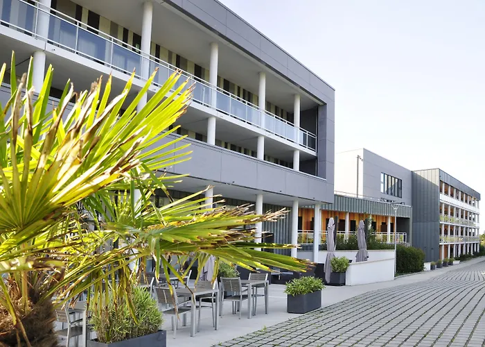 Hôtel 4 étoiles: Golden Tulip Pornic Suites- Appart Hotel