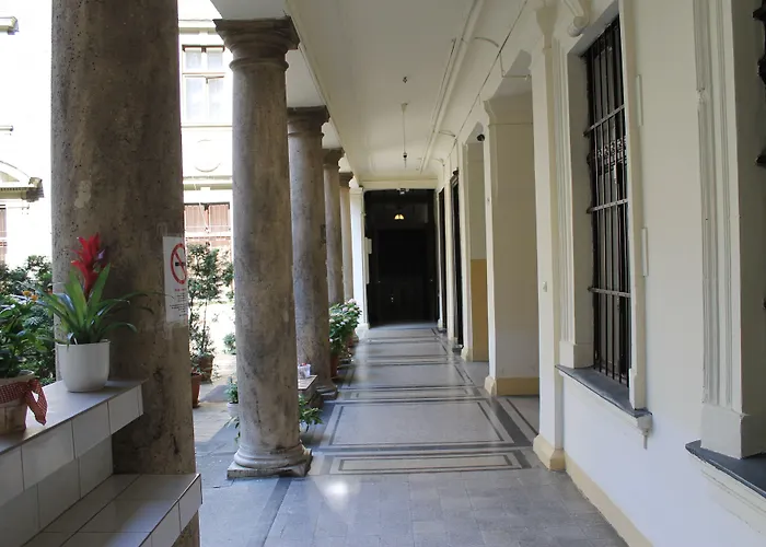 Omega Guesthouse