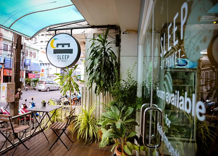Pension de Famille Sleep At Phuket Sha Plus