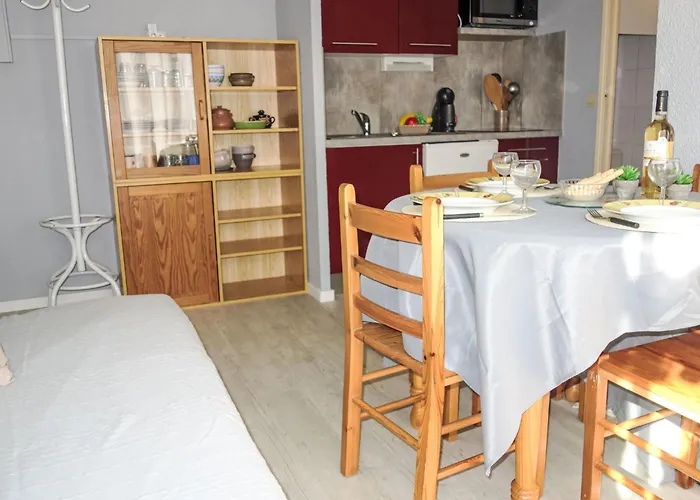 Apartment Les Mas De La Mer-6 By Interhome