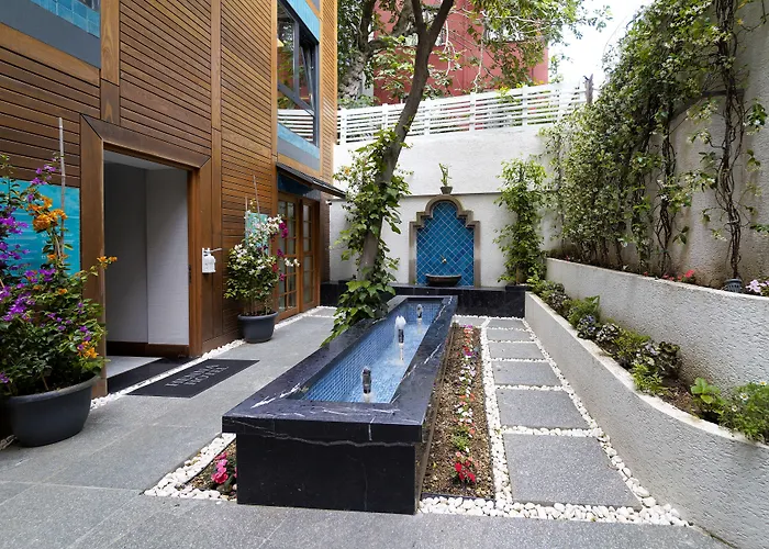 Hotel pres du College: Orient Hostel