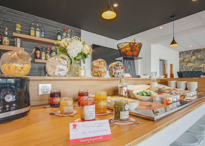 Brit Hotel Reims La Neuvillette