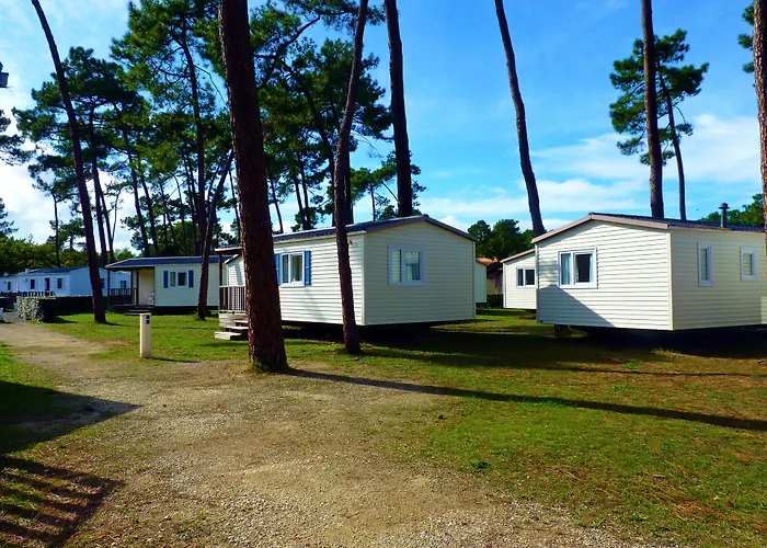 Résidence Sous les Pins (by Popinns)