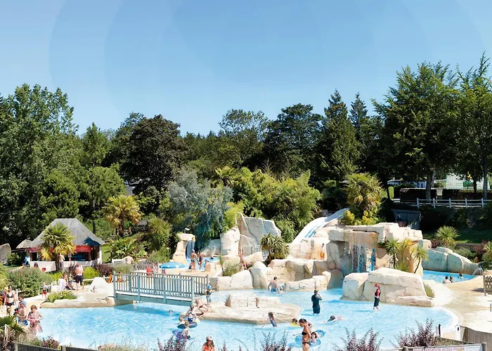 Domaine des Ormes by Home From Home