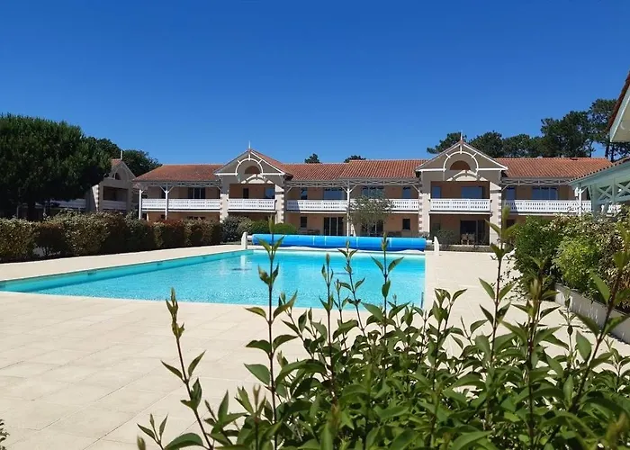 Superbe T4 à 1,9km des plages