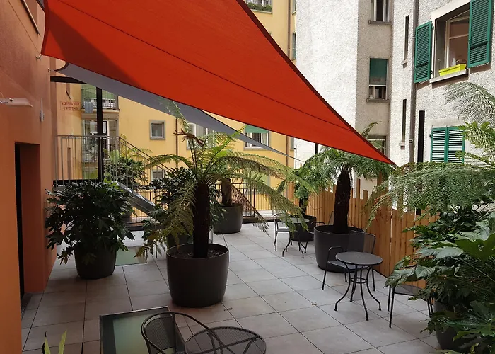 Hôtel bon marché: Swiss Chocolate By Fassbind Lausanne