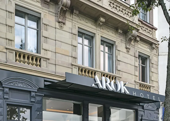 Hôtel central: Hotel Arok