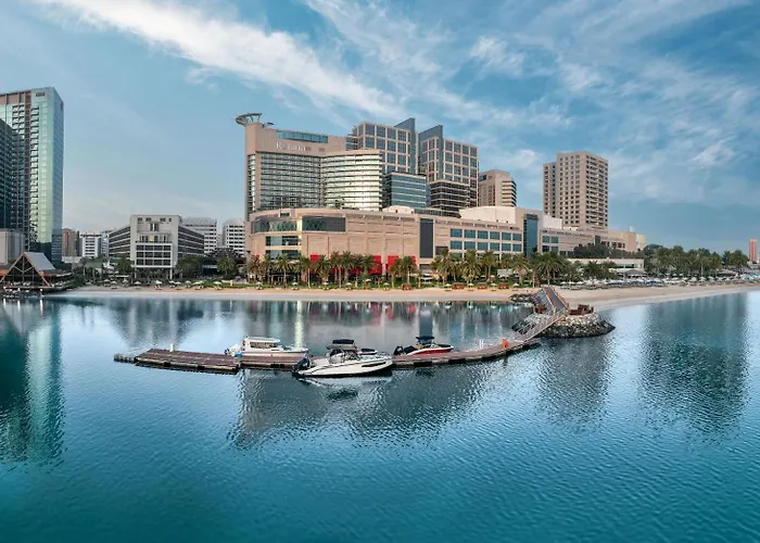Hôtel pour familles: Beach Rotana - All Suites