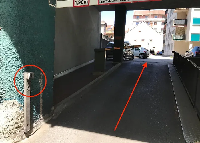LA FORCLAZ - Centre ville&Lac, Balcon, Parking