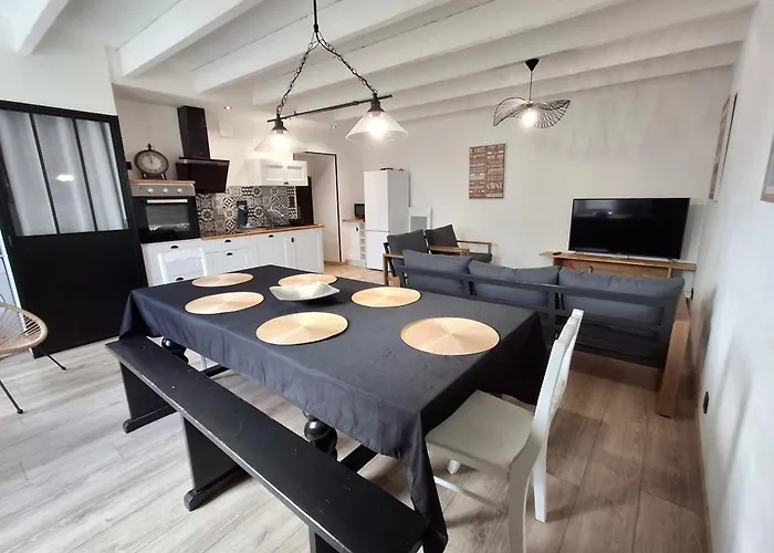 Gîte Chez Marcel et Cie - 8 mn du Puy du Fou