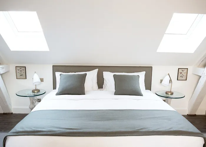 Le 25bis by Leclerc Briant