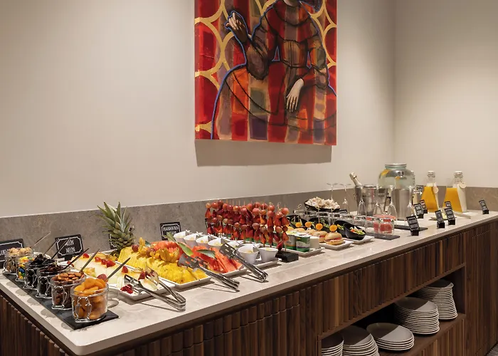 Hôtel avec vue: H10 Palacio Colomera