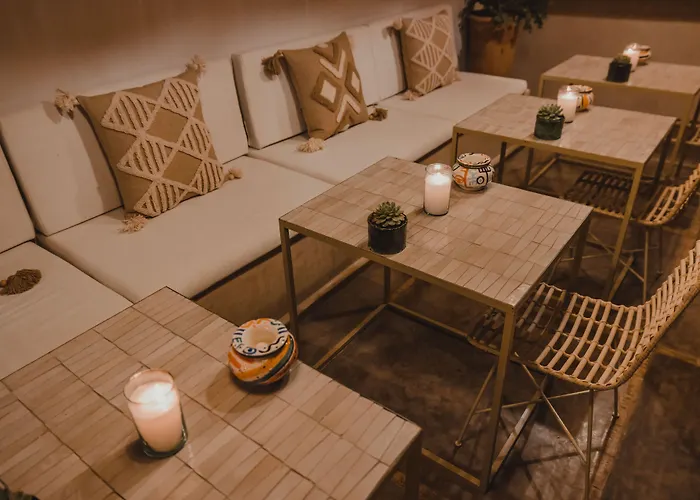 Hôtel 4 étoiles: Riad Tizou