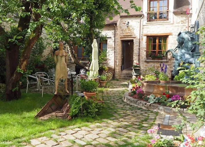Besharat Gallery & Museum