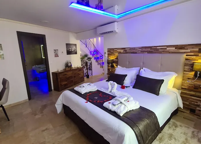 Hôtel central: Loveroom La Garçonn'Hyeres