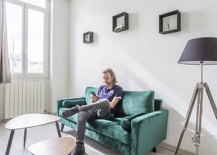 Hotel pres du College: Hostel Ambassade Bretonne Vieux-Port