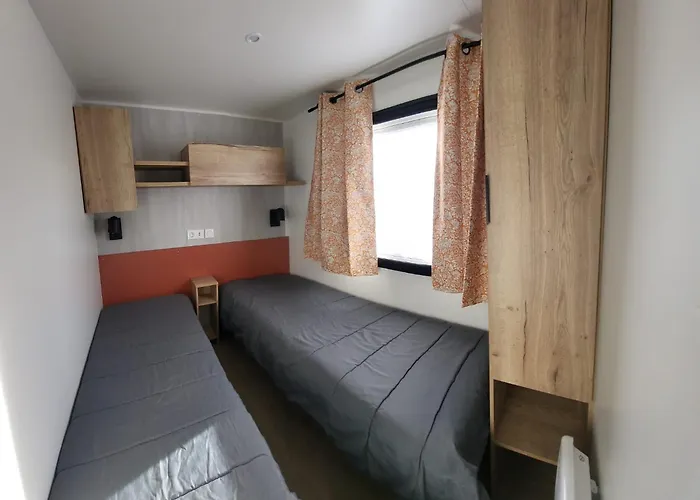 Les mobilhomes helvétiques 4 étoiles Mar Estang Canet en Roussillon