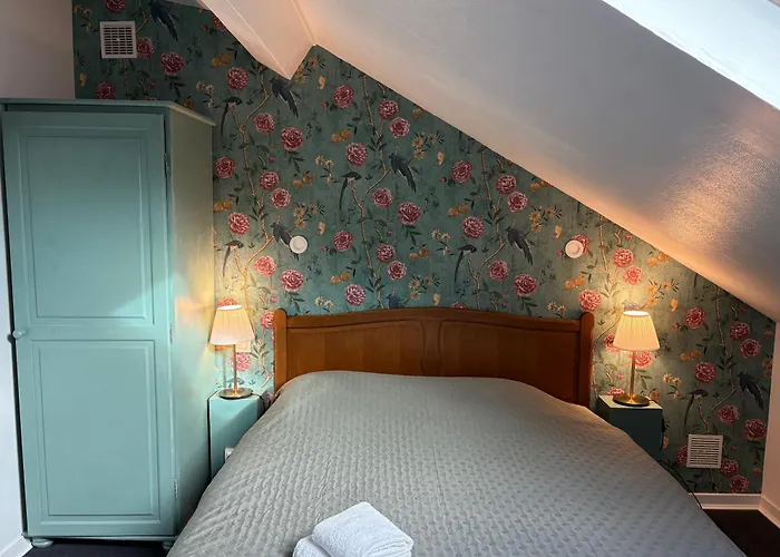 Hotel Saint Yves