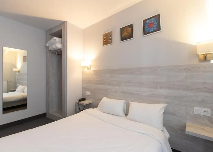 Brit Hotel Suisse et Bordeaux - Centre Gare