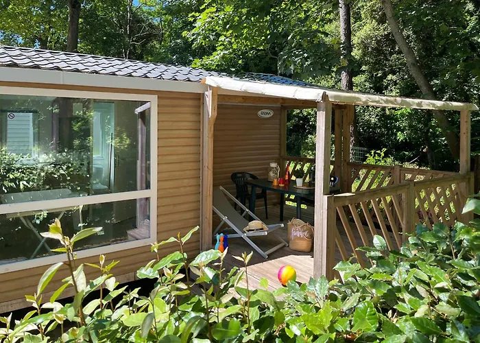 Camping: Camping Le Petit Rocher