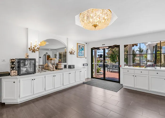 Motel: Masterpiece Hotel