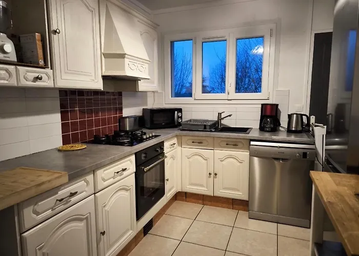 Bel Appartement Lumineux, 70m2, 3 Chambres, Proche Zénith et Hippodrome de Caen