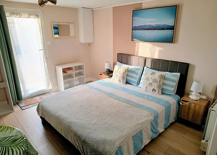 Chambre privée climatisée chez particulier, WIFI
